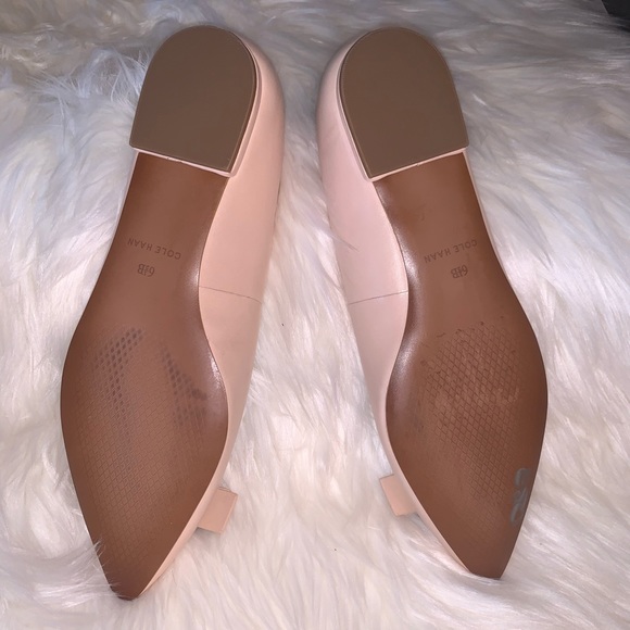 NWOB Size 6.5 COLE HAAN NUDE SKIMMER FLATS - Picture 6 of 8